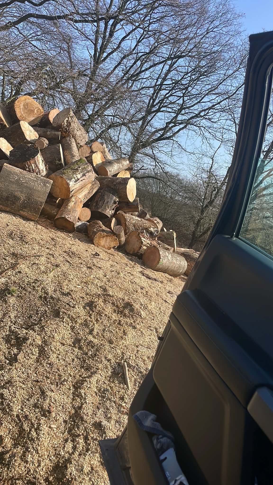 D4aea07f-2afd-4b05-ba7e-b9bcac7536f1